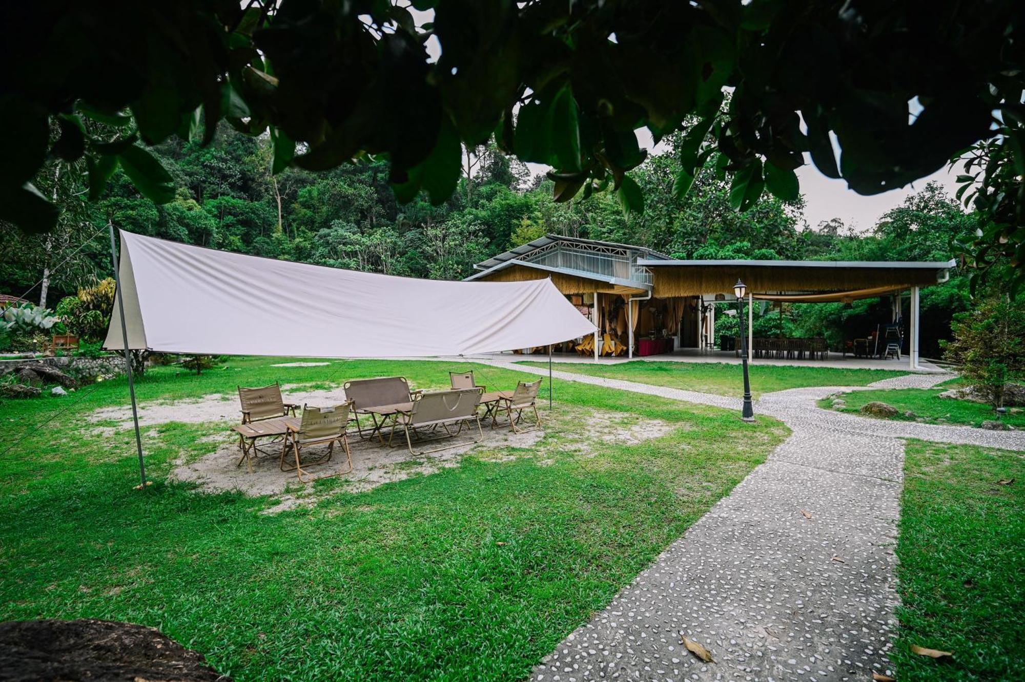 Lilla Rainforest Retreat - 훌루 랑갓 외부 사진